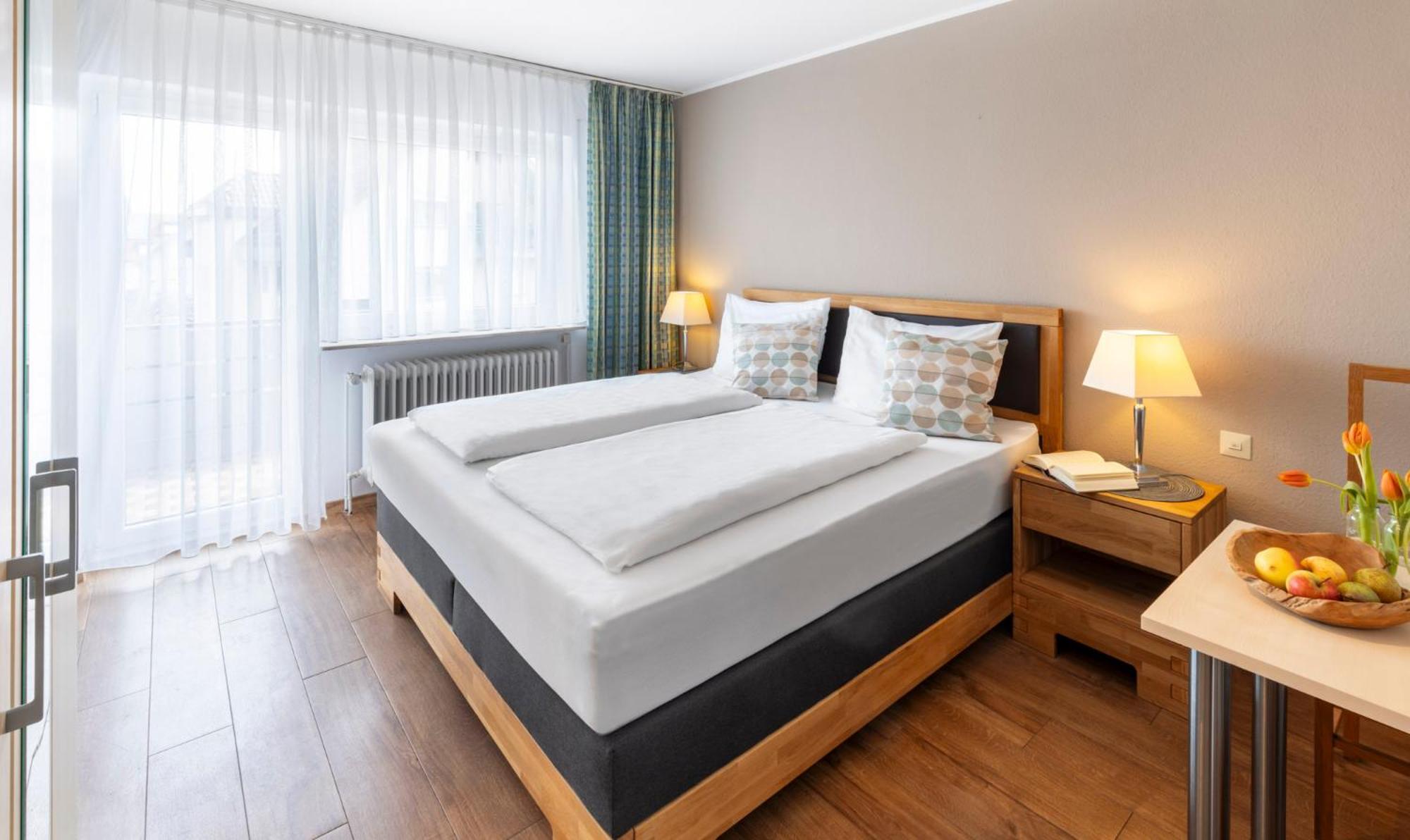 Hotel Garni Sonnengruss Hagnau am Bodensee Buitenkant foto